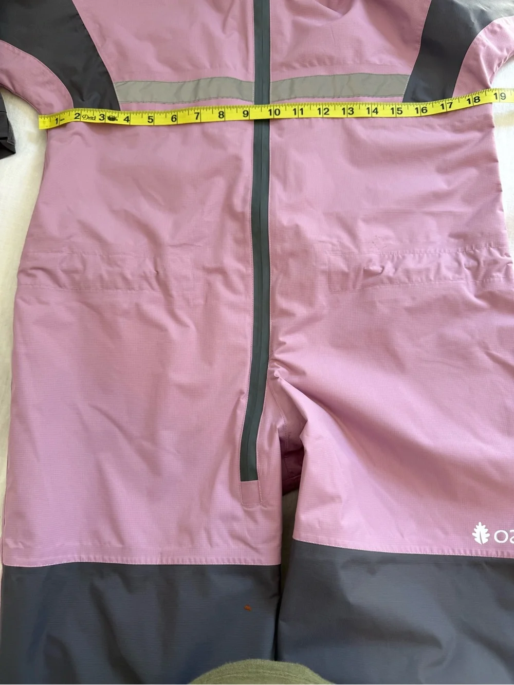 Oakiwear excellent barely